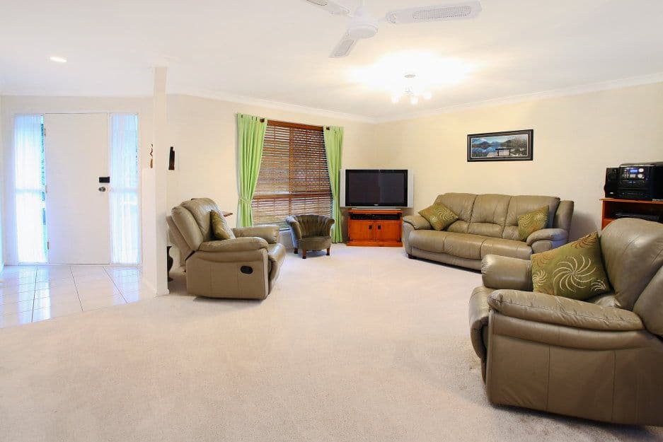 108 Glen Eagles Drive, ROBINA QLD 4226, Robina - Thumbnail 6