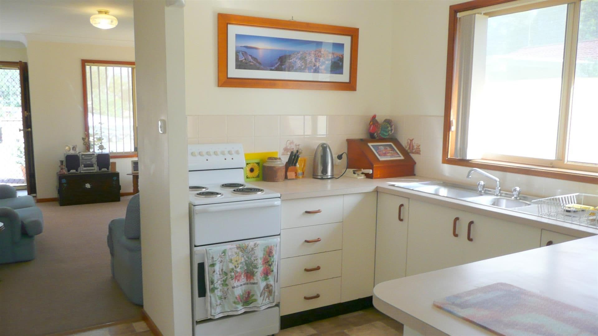19 Baldwin Boulevard, WINDERMERE PARK NSW 2264, Windermere Park - Thumbnail 4