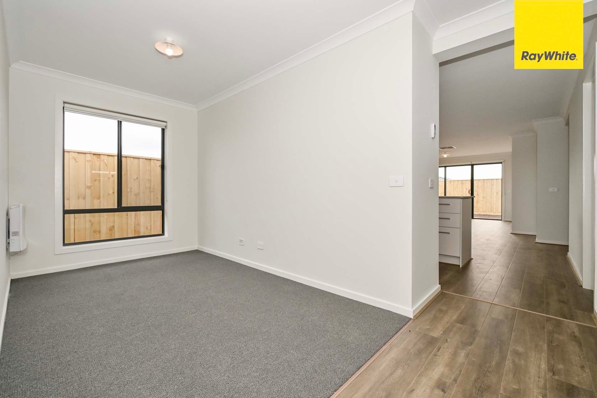 10 Bristlecone Street, Sunbury VIC 3429, Sunbury - Thumbnail 4