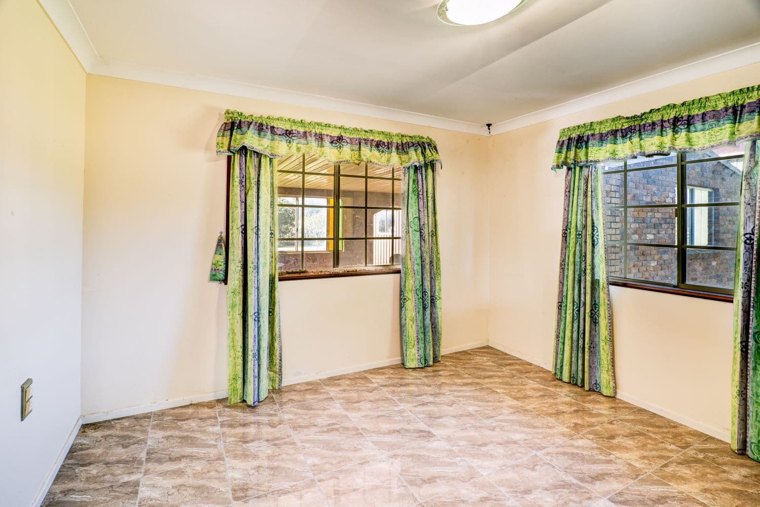 112 Reinbotts Road, Lowood QLD 4311, Lowood - Thumbnail 8