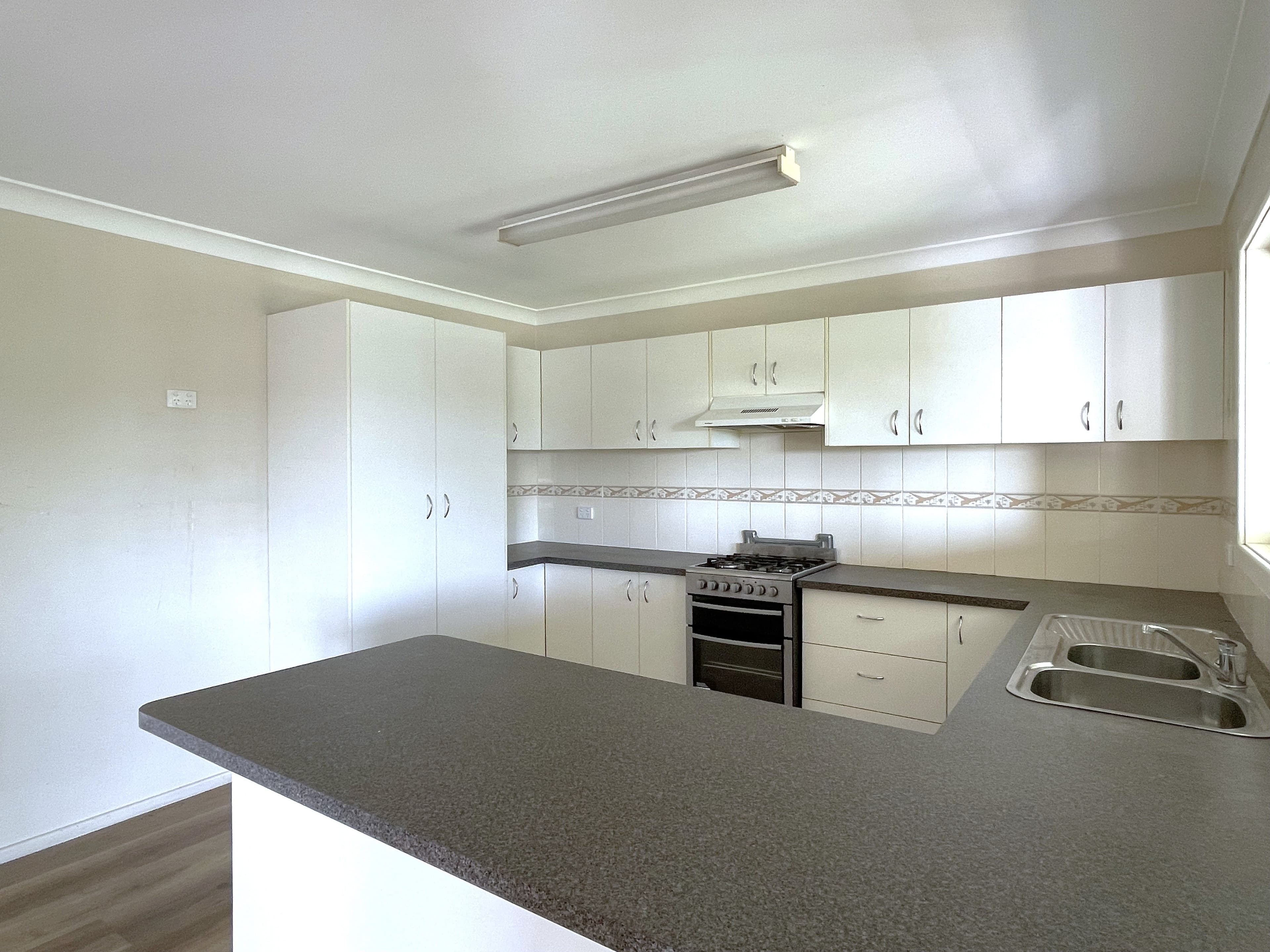 23 Tom Street, Gundagai NSW 2722, Gundagai - Thumbnail 5