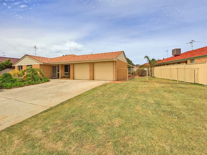 36 Admiralty Crescent, HALLS HEAD WA 6210, Halls Head - Thumbnail 2
