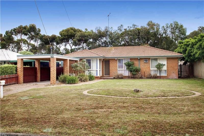 39 Cameron Crescent, LARA VIC 3212, Lara - Image 1