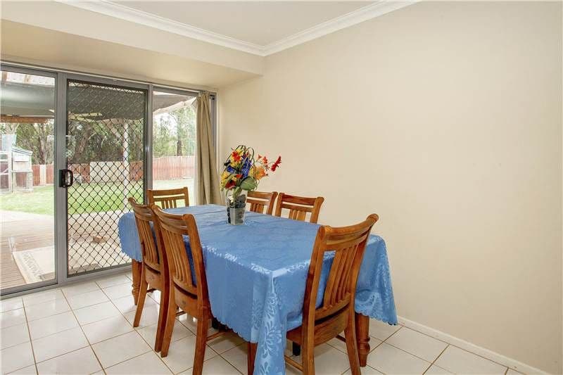 39 Cameron Crescent, LARA VIC 3212, Lara - Thumbnail 4