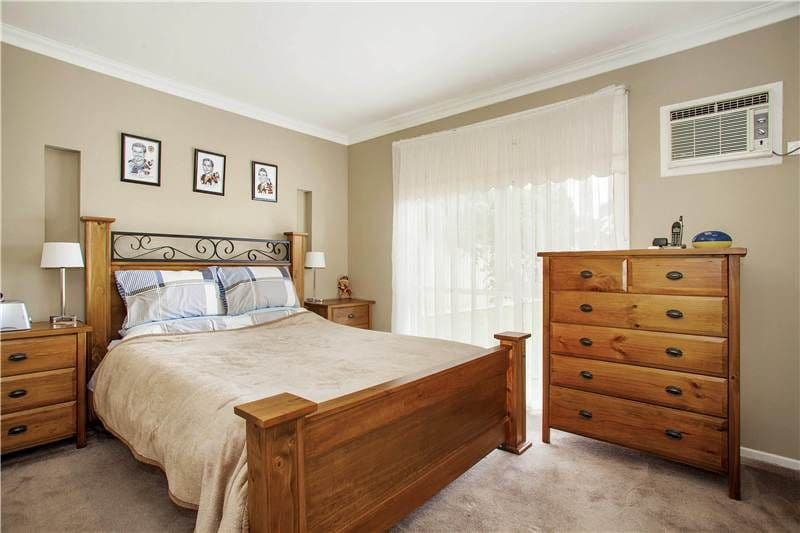39 Cameron Crescent, LARA VIC 3212, Lara - Thumbnail 5