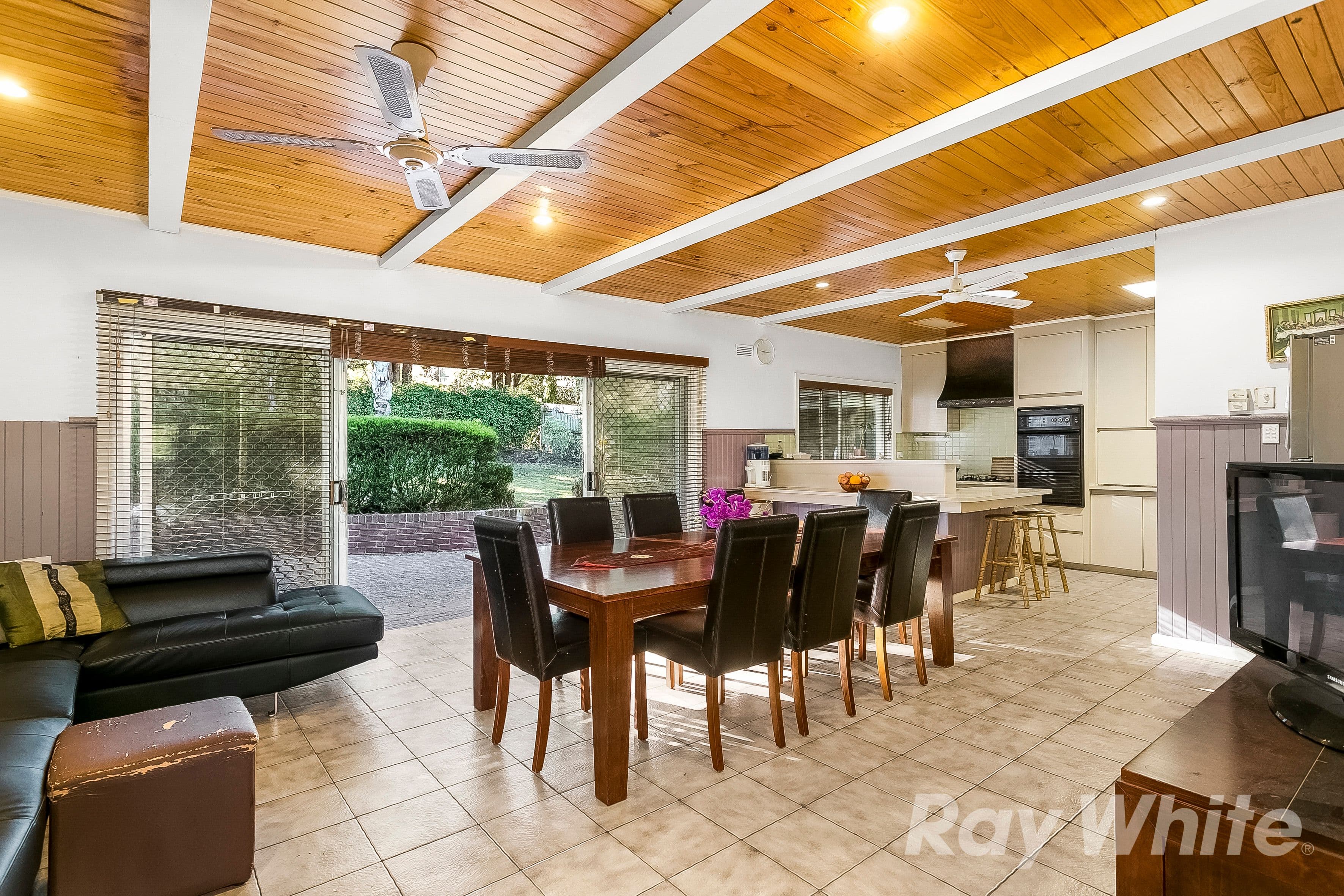 48 Pepperell Avenue, Glen Waverley VIC 3150, Glen Waverley - Thumbnail 5
