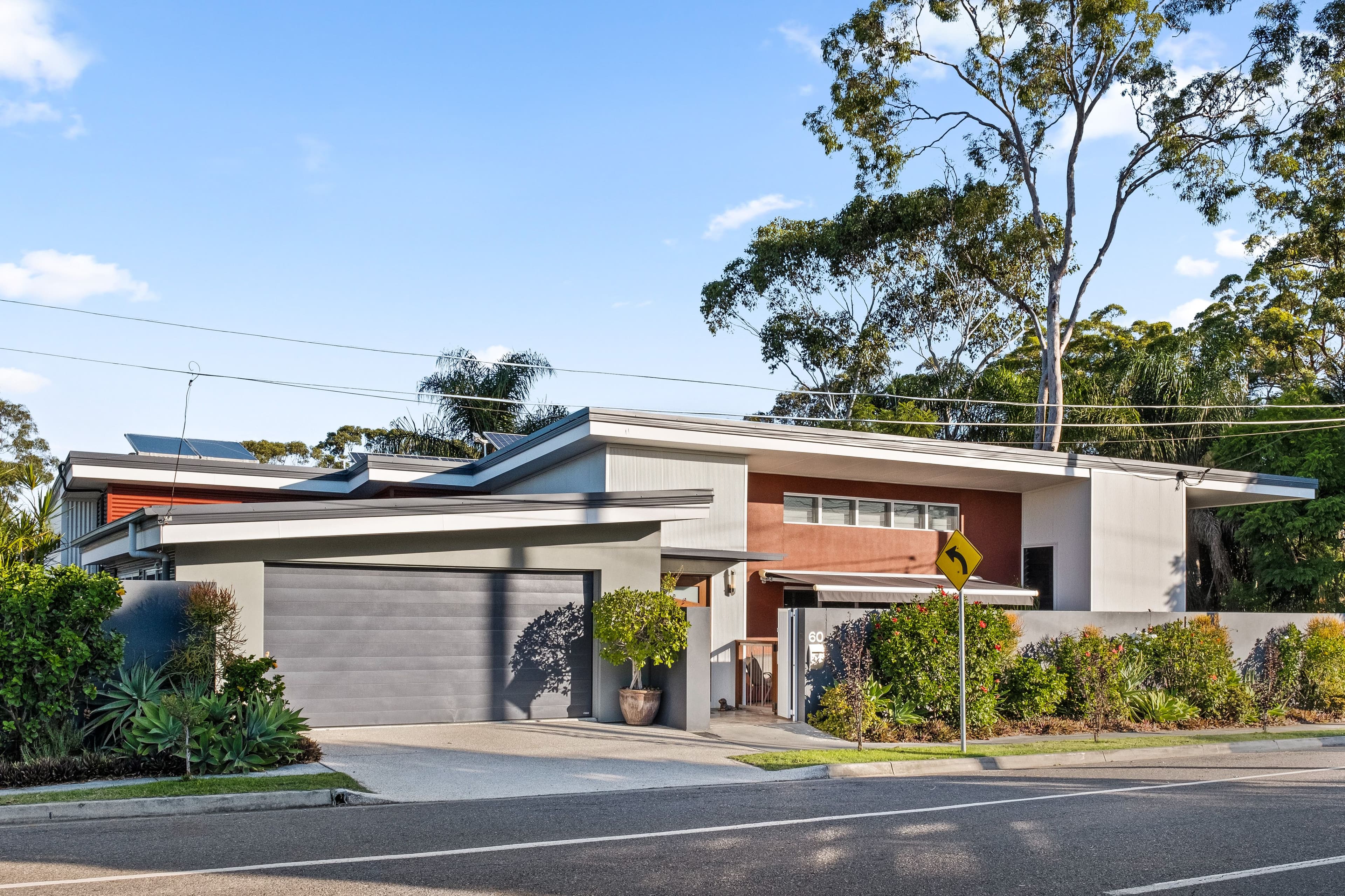 60 Simpsons Road, Bardon QLD 4065, Bardon - Thumbnail 2