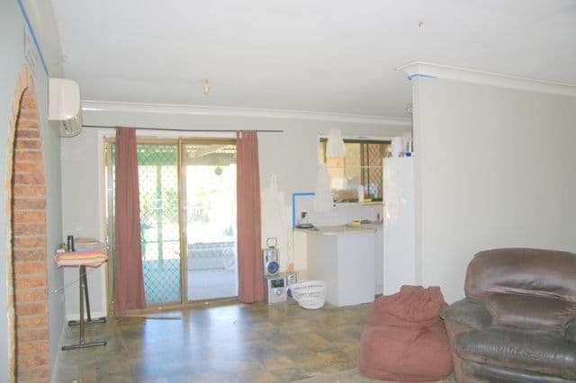 1 Embassy Street, DECEPTION BAY QLD 4508, Deception Bay - Thumbnail 3