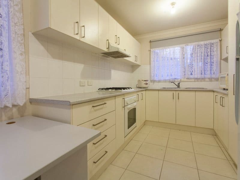16 Wangarra Road, FRANKSTON VIC 3199, Frankston - Thumbnail 2