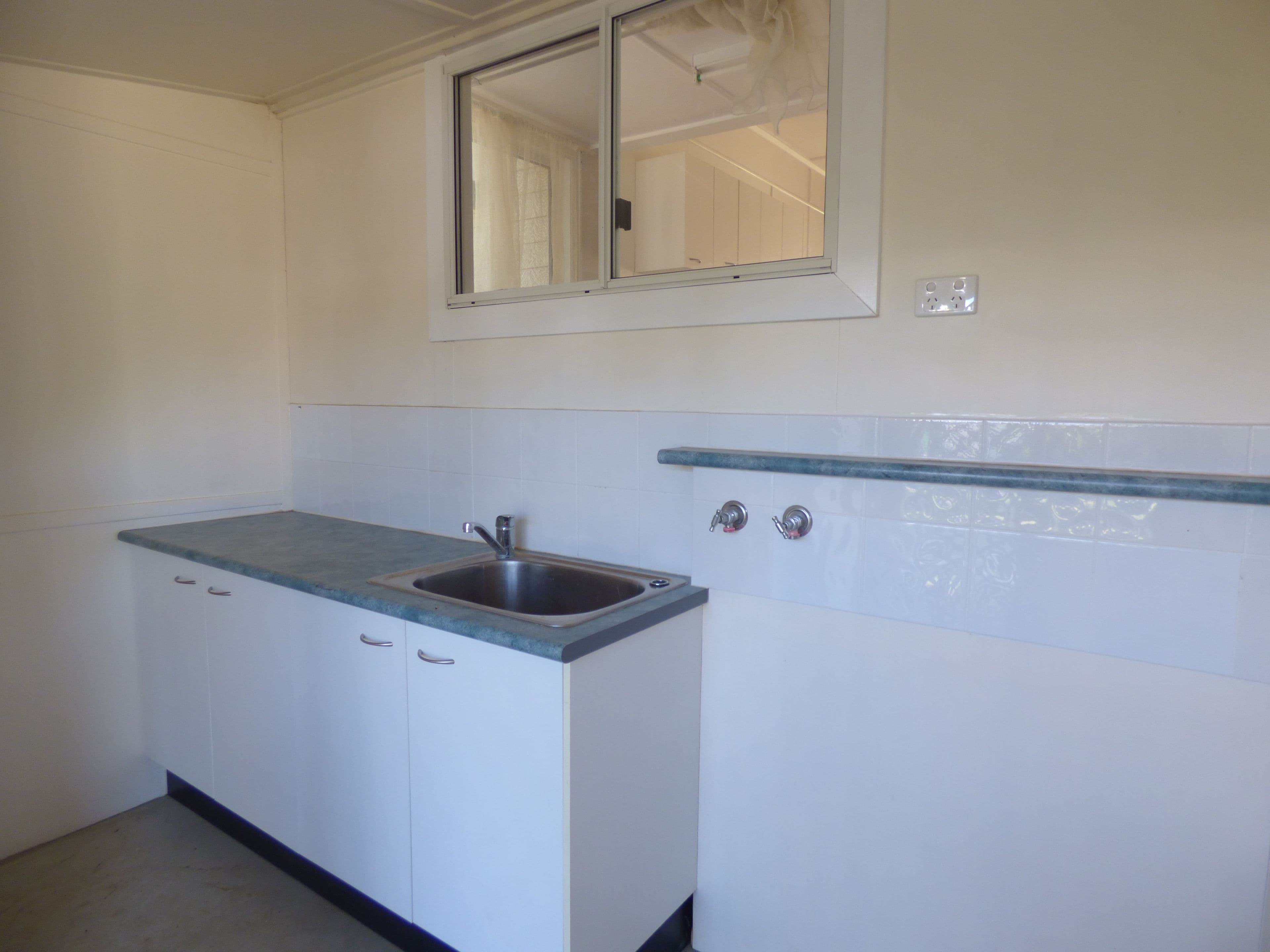 2 Saunders Street, Roma QLD 4455, Roma - Thumbnail 7