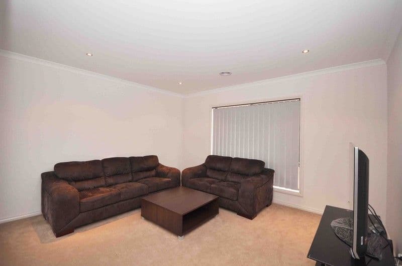 5 Jarrah Place, CRAIGIEBURN VIC 3064, Craigieburn - Thumbnail 5
