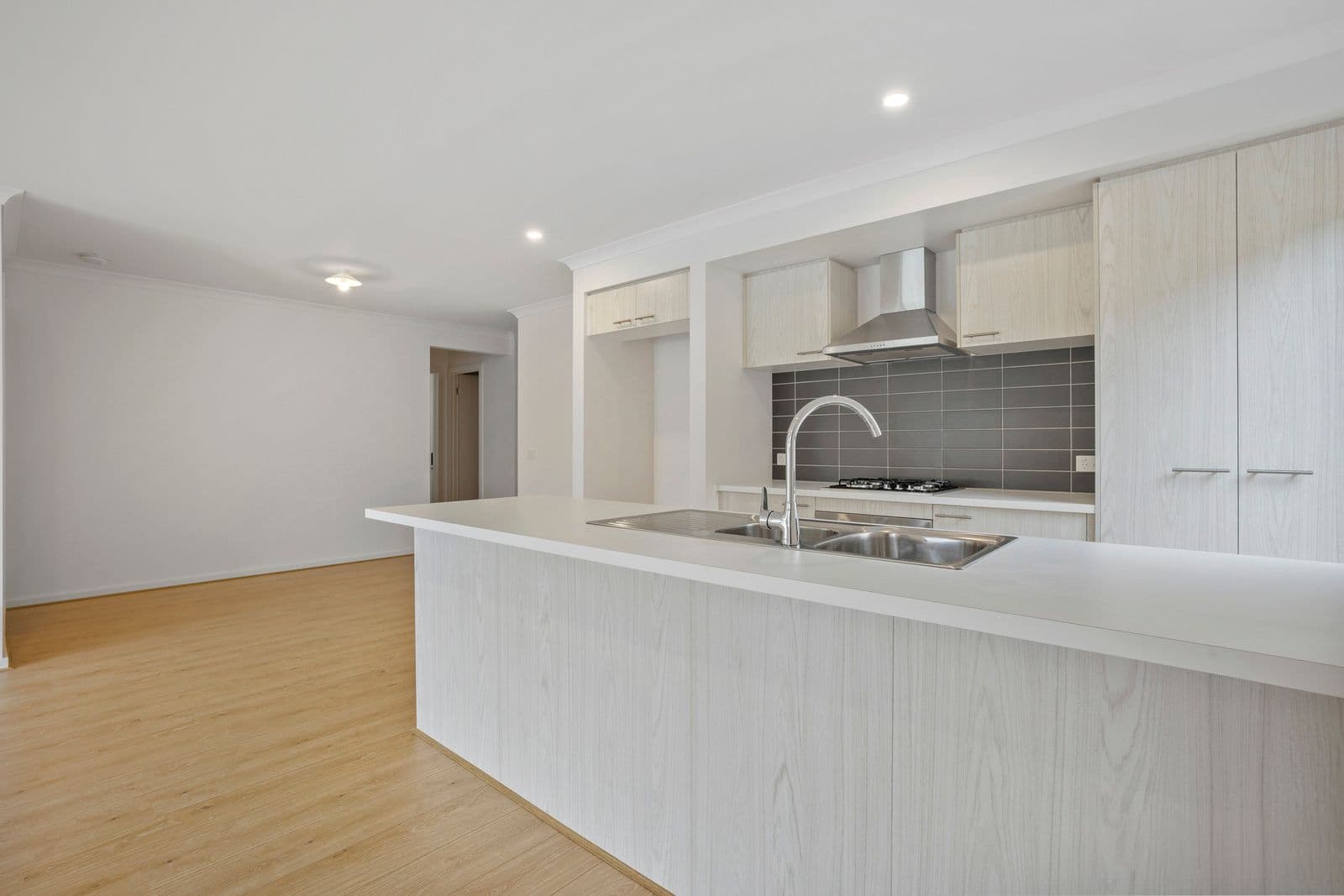 29 Bradfield Loop, Strathfieldsaye VIC 3551, Strathfieldsaye - Thumbnail 4