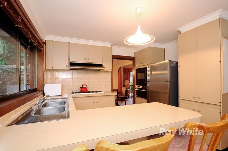 5 Calder Way, WANTIRNA SOUTH VIC 3152, Wantirna South - Thumbnail 6