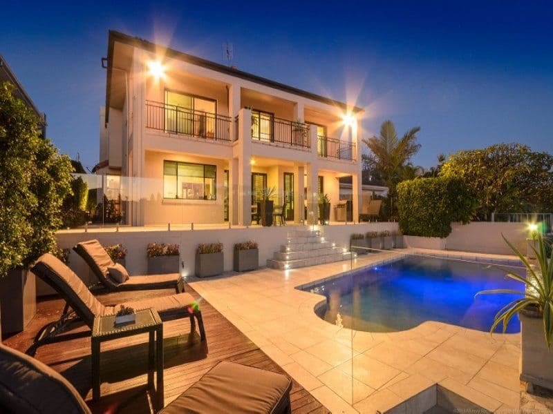 16 The Lido, Isle Of Capri QLD 4217, Isle Of Capri - Image 1