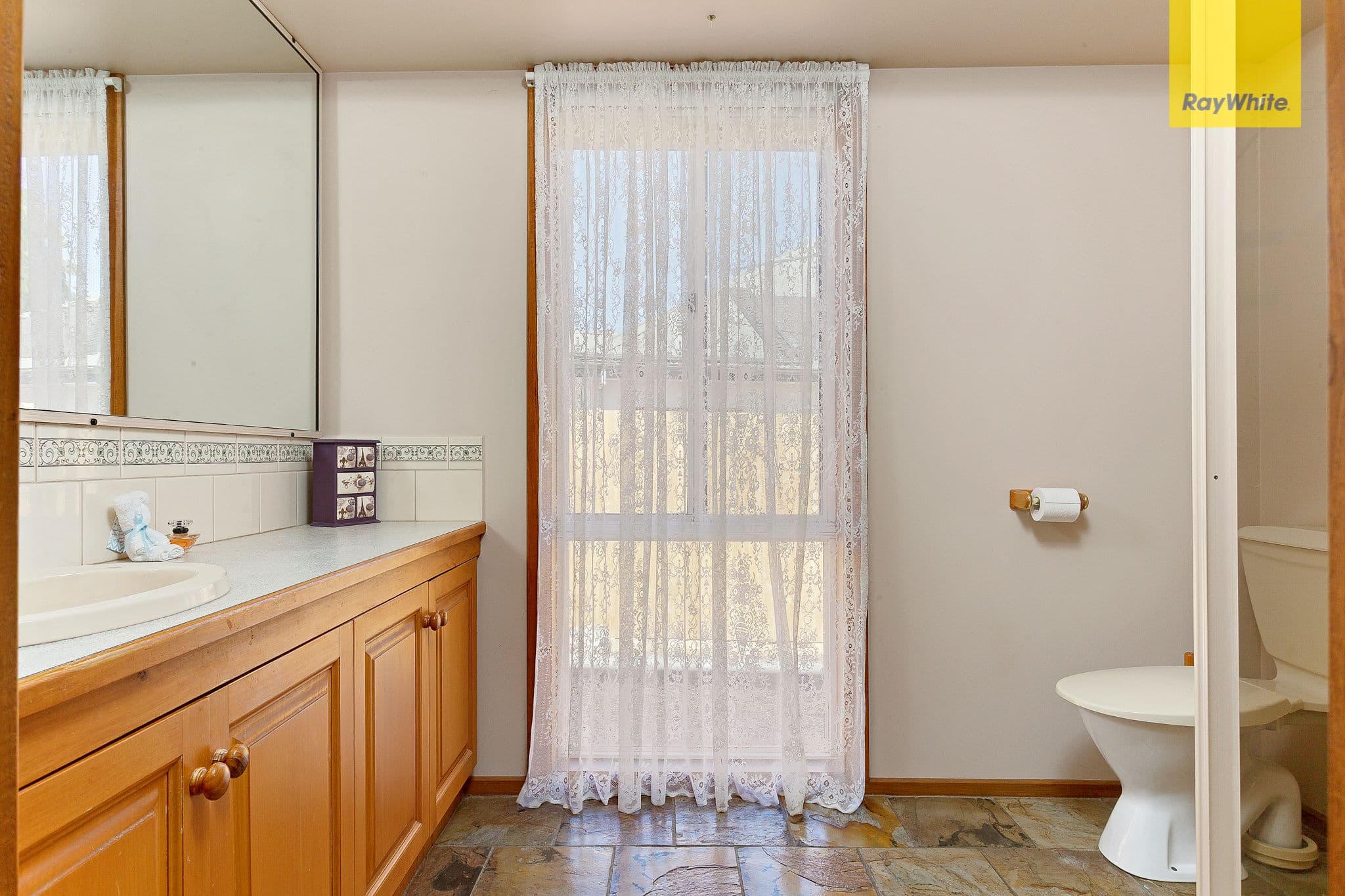 14 Diamond Court, Hillside VIC 3037, Hillside - Thumbnail 7