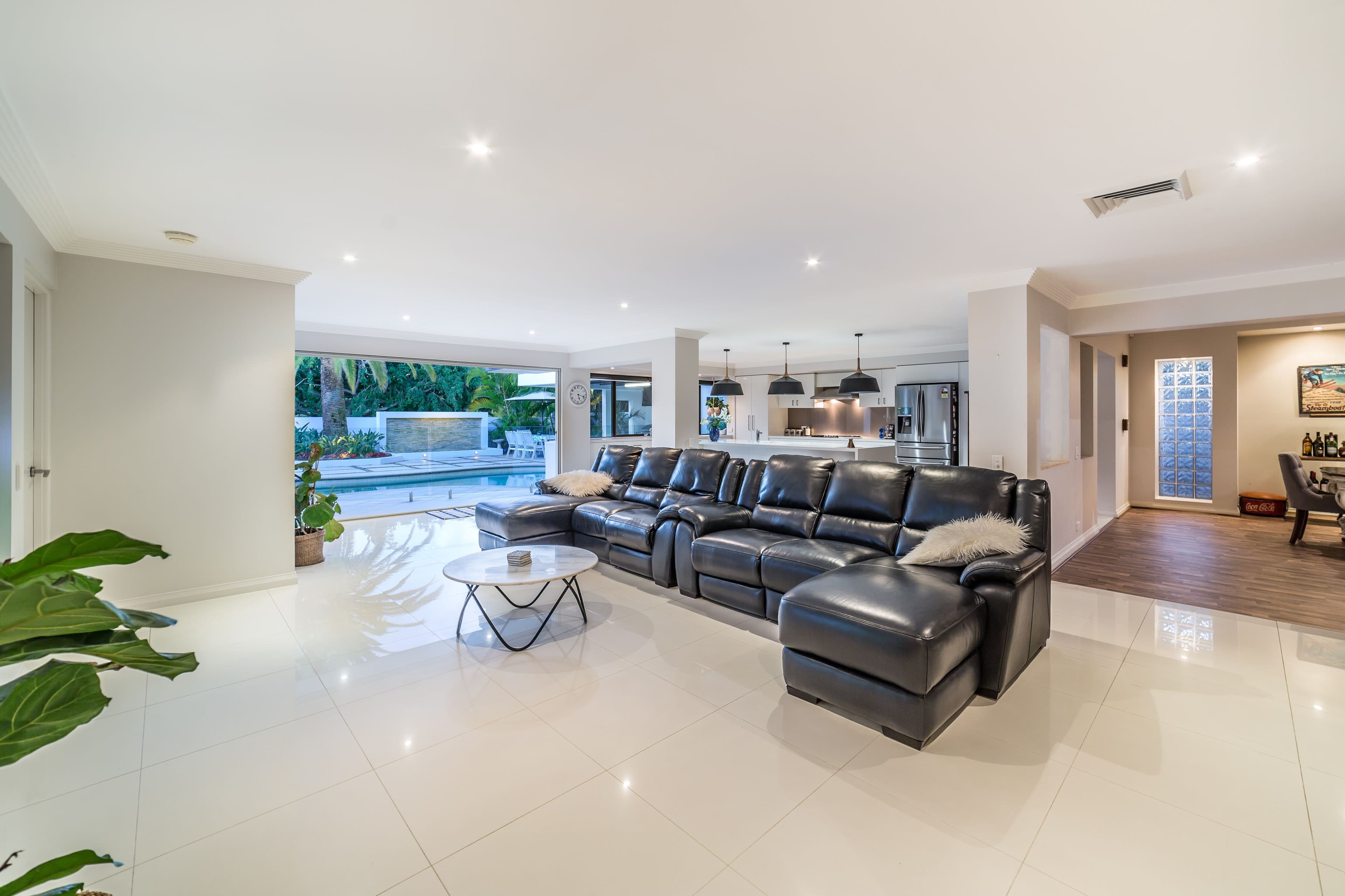 338 Monaco Street, Broadbeach Waters QLD 4218, Broadbeach Waters - Thumbnail 6