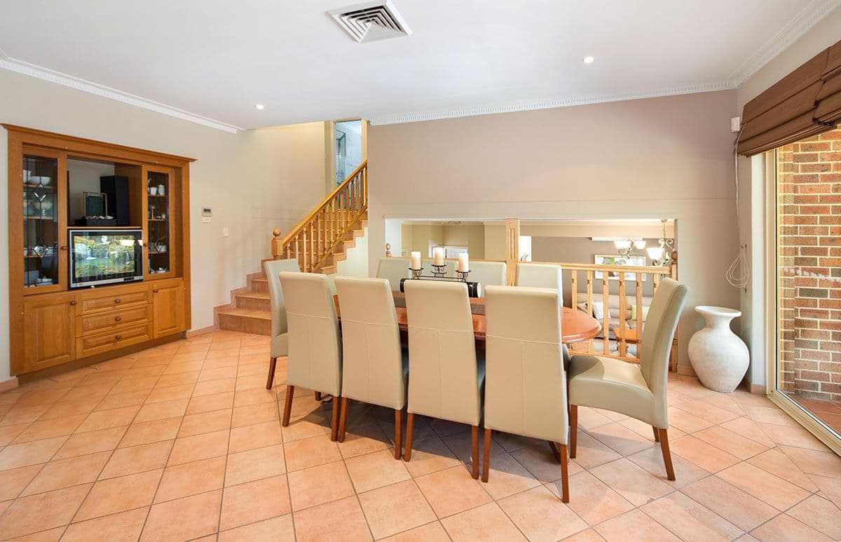 11 Cameron Place, Alfords Point - Thumbnail 5