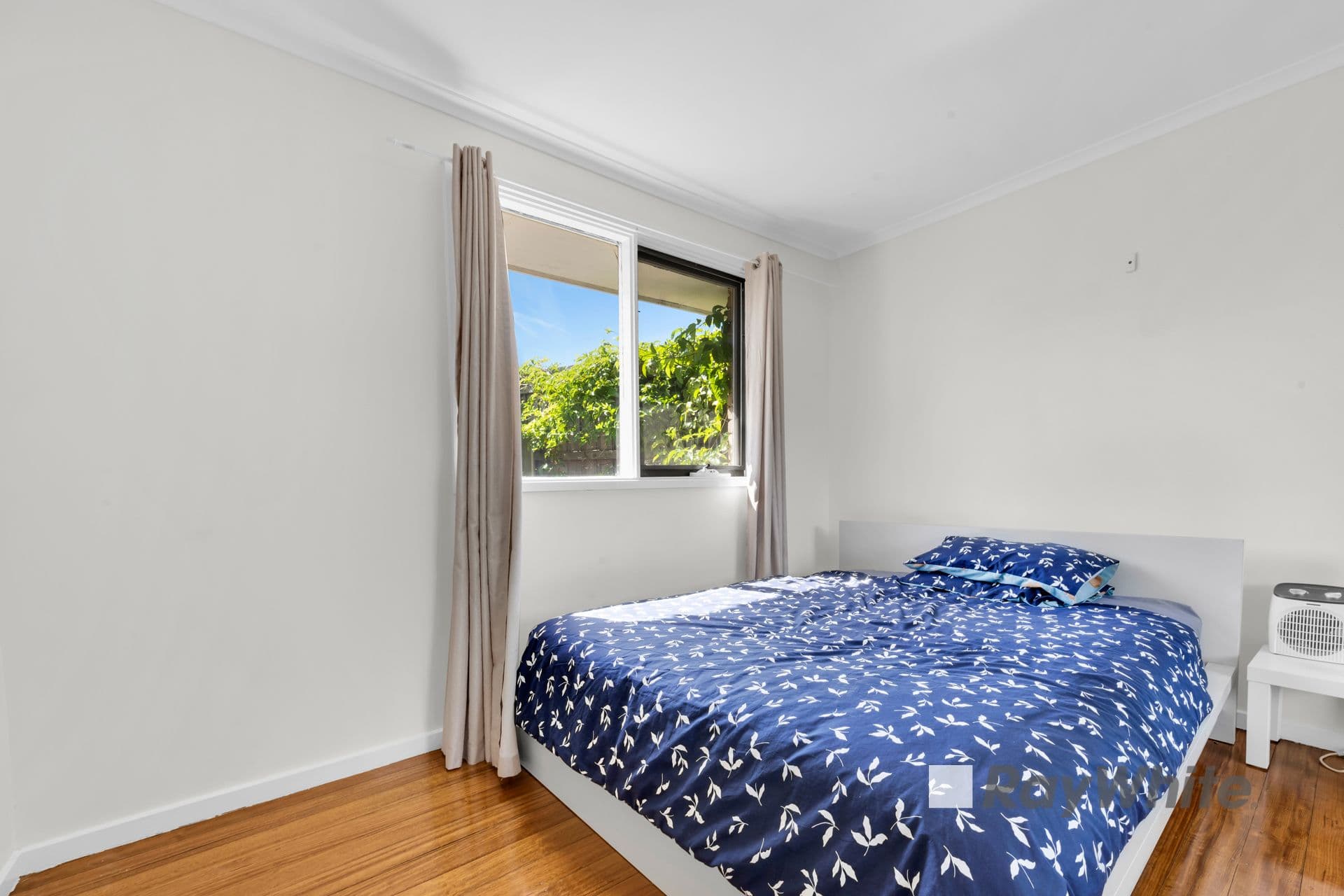 2 Meadow Wood Walk, Narre Warren VIC 3805, Narre Warren - Thumbnail 7
