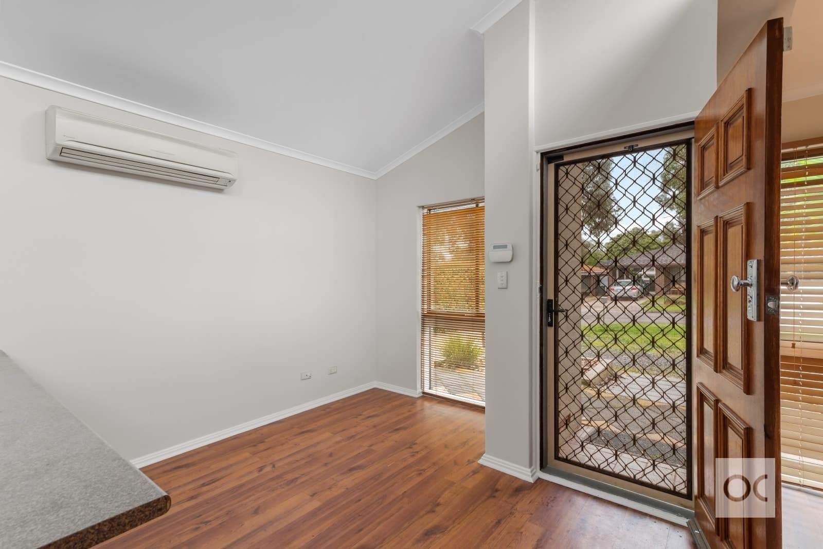 2/23 Roger Pitt Street, Modbury Heights - Thumbnail 2