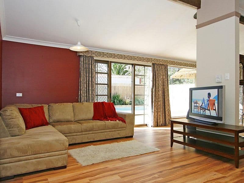 10 Andrew Street, KALAMUNDA WA 6076, Kalamunda - Thumbnail 2
