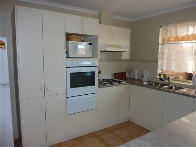 4 Darlton Court, ANDREWS FARM SA 5114, Andrews Farm - Thumbnail 2