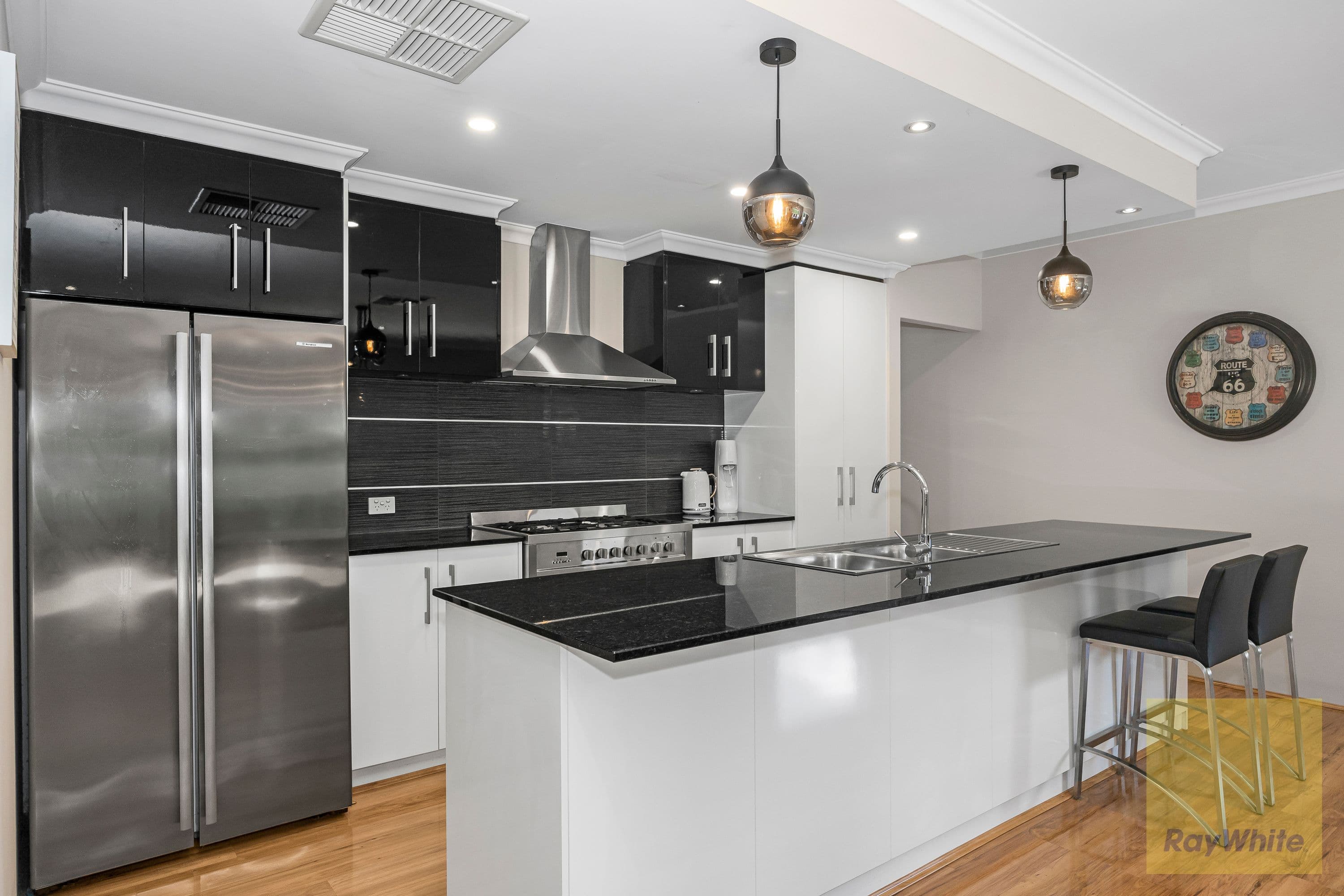 6 Bain Square, Forrestfield WA 6058, Forrestfield - Thumbnail 3