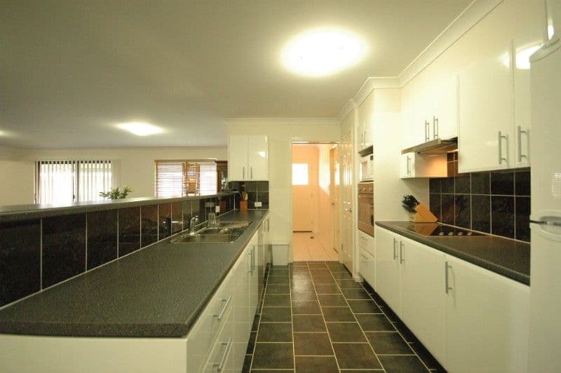 30 Elizabeth Street, WESTBROOK QLD 4350, Westbrook - Thumbnail 5