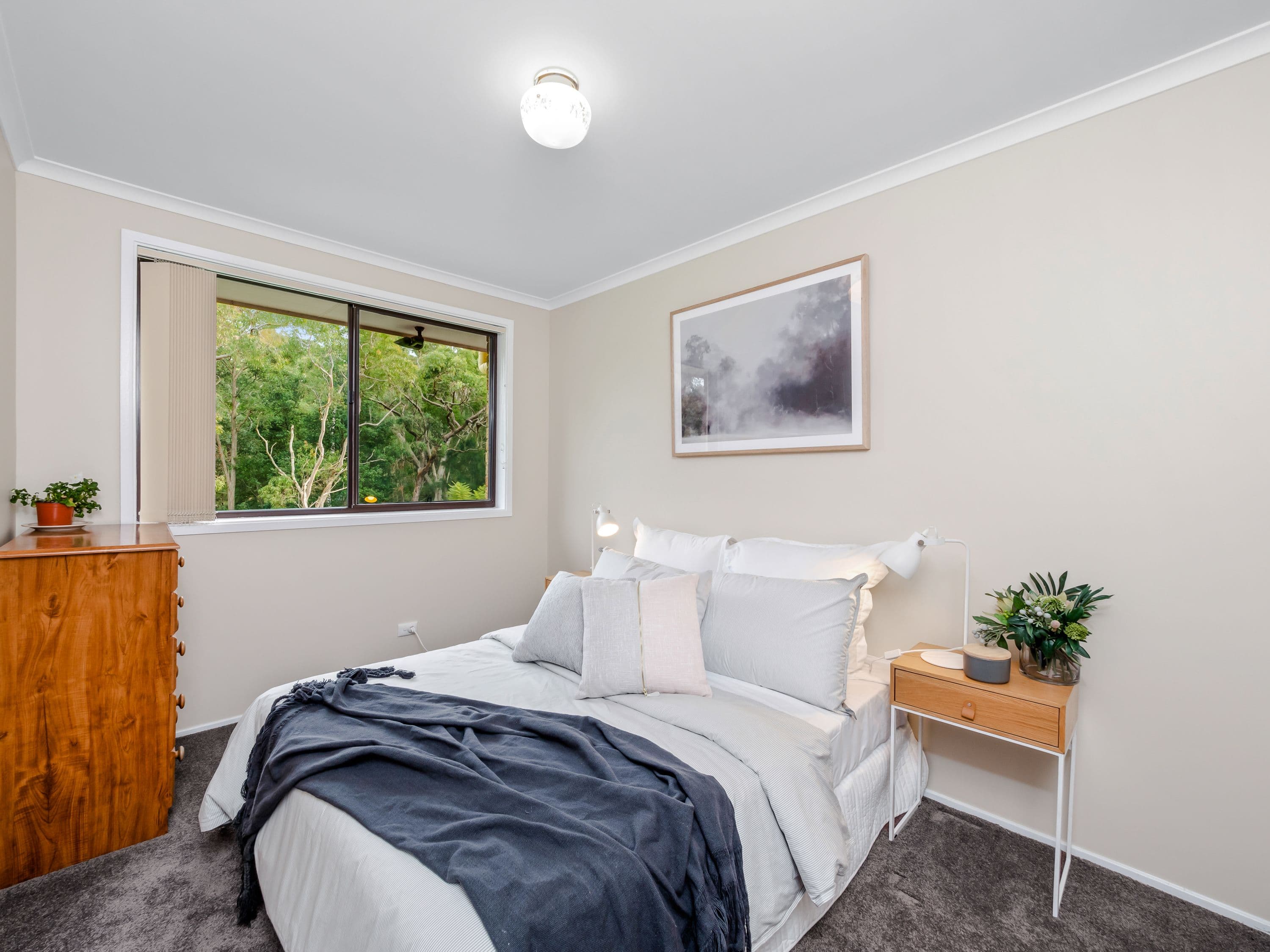 250 Lieutenant Bowen Drive, Bowen Mountain - Thumbnail 8