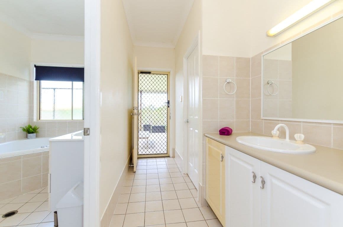 29 McGrath Road, Burua QLD 4680, Burua - Thumbnail 7