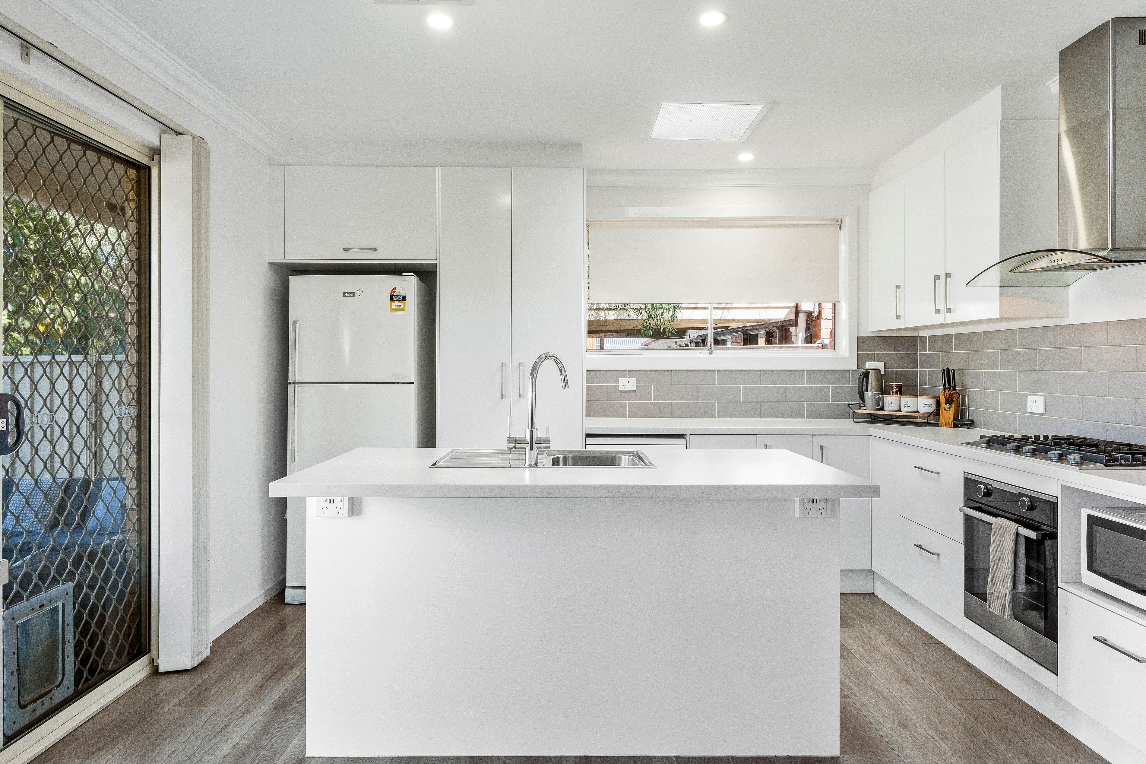 13 Domain Avenue, Para Vista SA 5093, Para Vista - Thumbnail 4