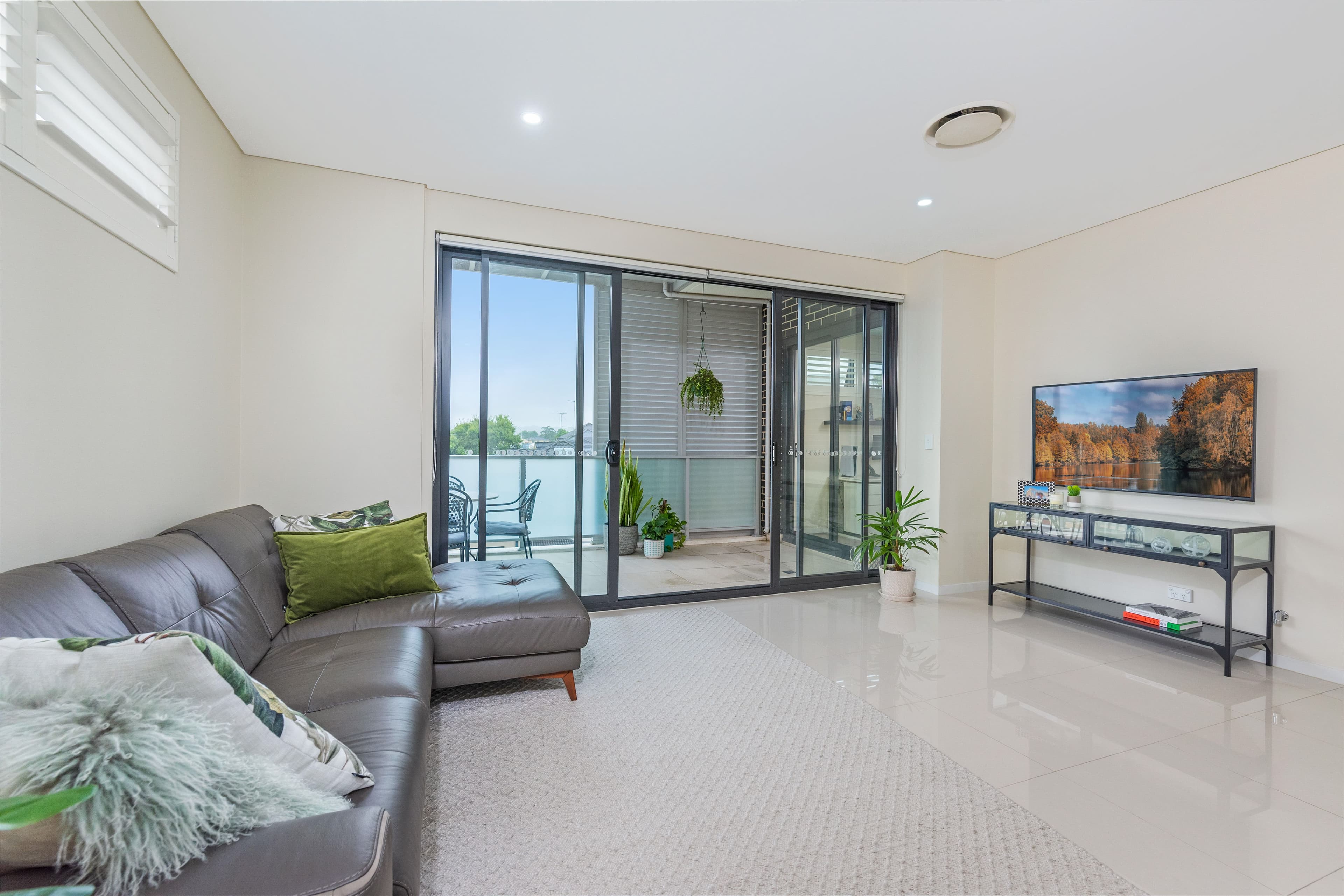 43 Lavender Avenue, Kellyville NSW 2155, Kellyville - Thumbnail 2