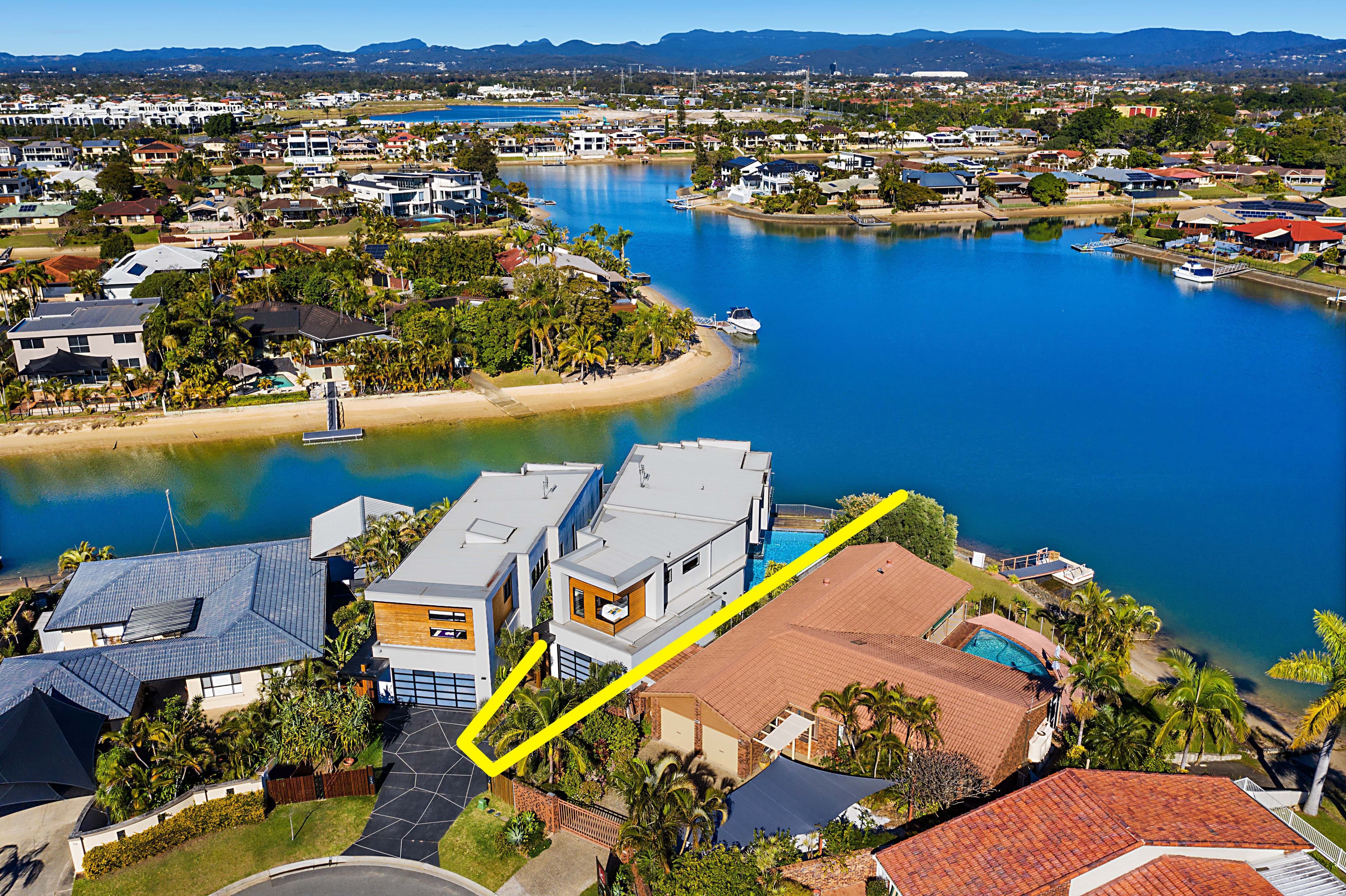 30 Bombala Street, Broadbeach Waters QLD 4218, Broadbeach Waters - Image 1