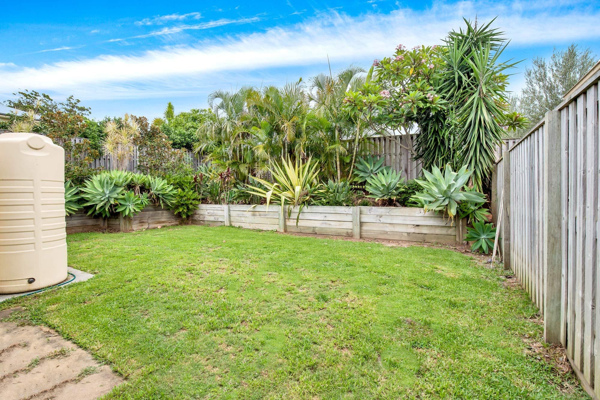 21 Coach Way, Upper Coomera QLD 4209, Upper Coomera - Thumbnail 3
