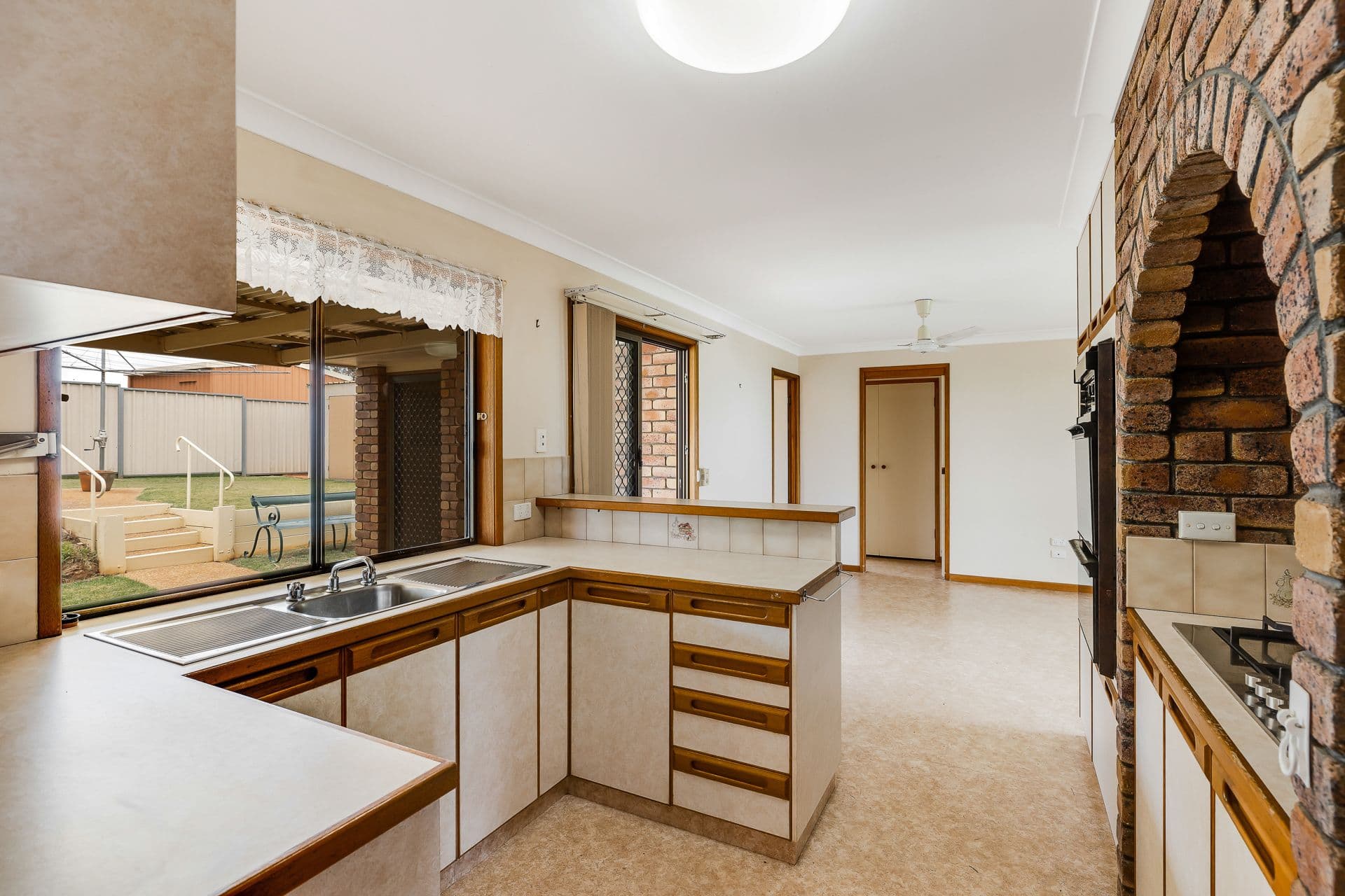 6 Tea Tree Court, Newtown QLD 4350, Newtown - Thumbnail 5