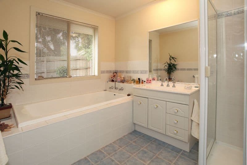 723 Waverley Road, GLEN WAVERLEY VIC 3150, Glen Waverley - Thumbnail 5