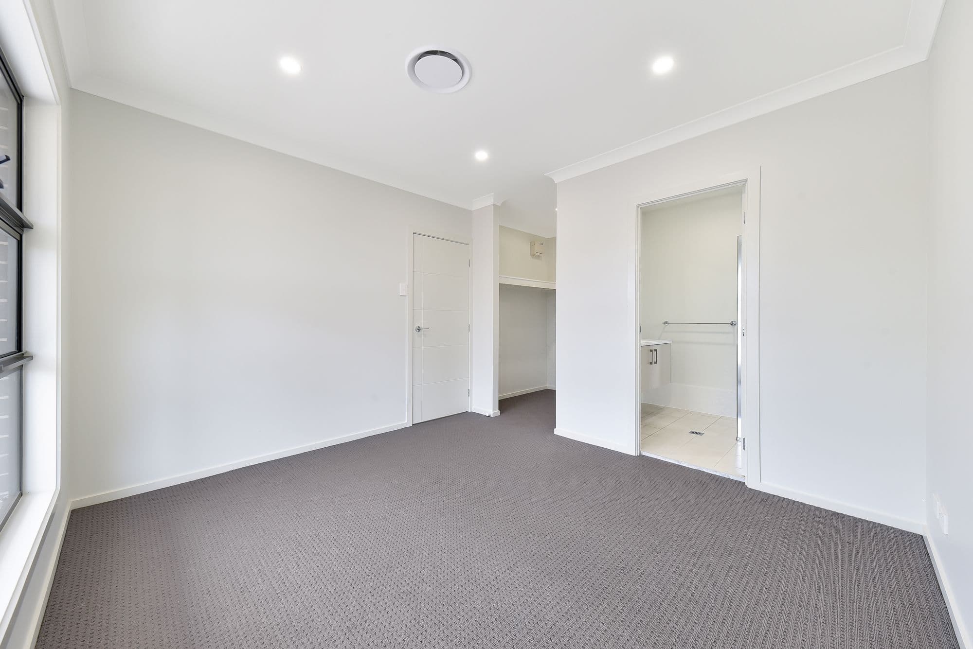 9 & 9a Morago Way, Airds NSW 2560, Airds - Thumbnail 6
