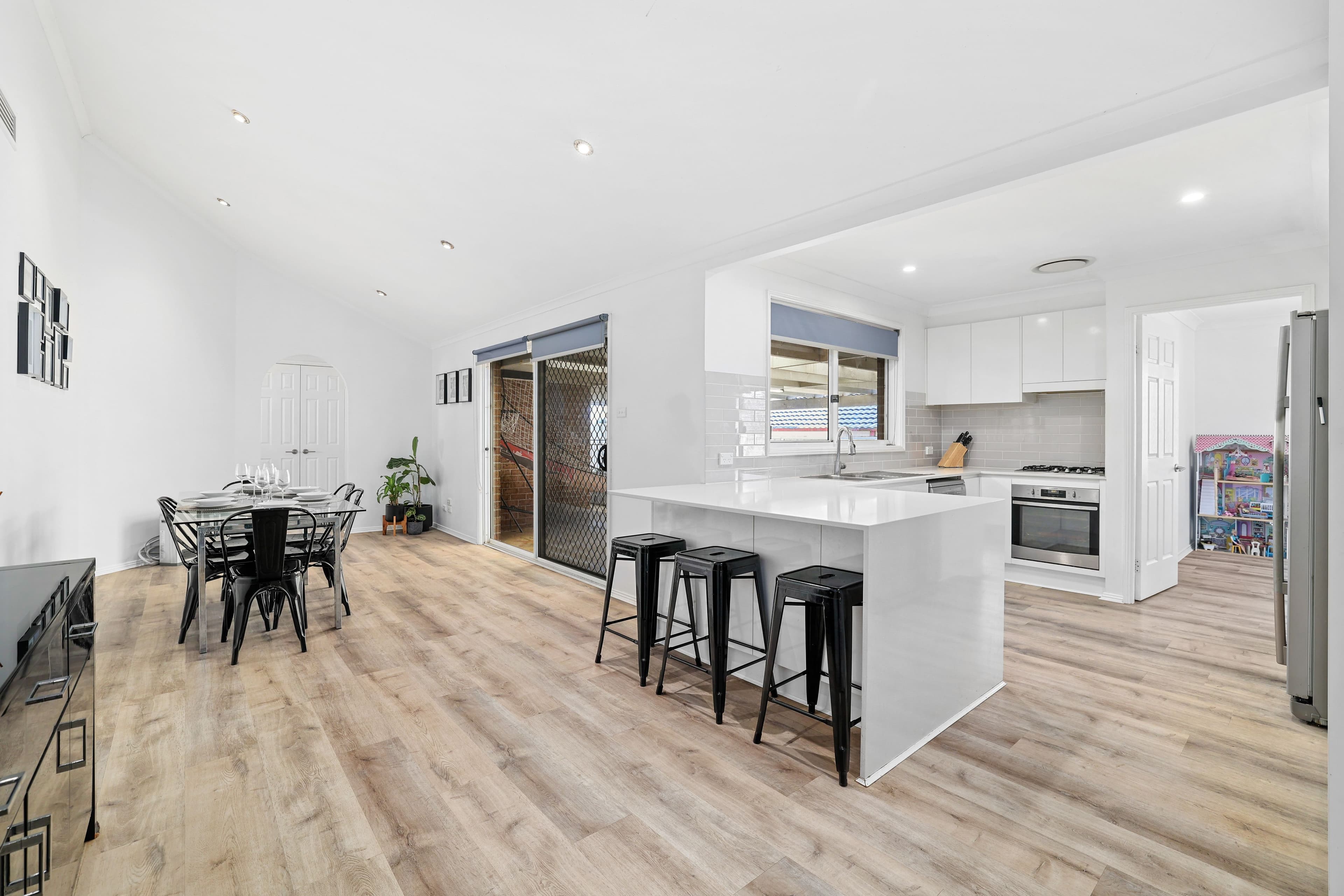 37 Throsby Drive, Narellan Vale NSW 2567, Narellan Vale - Thumbnail 4