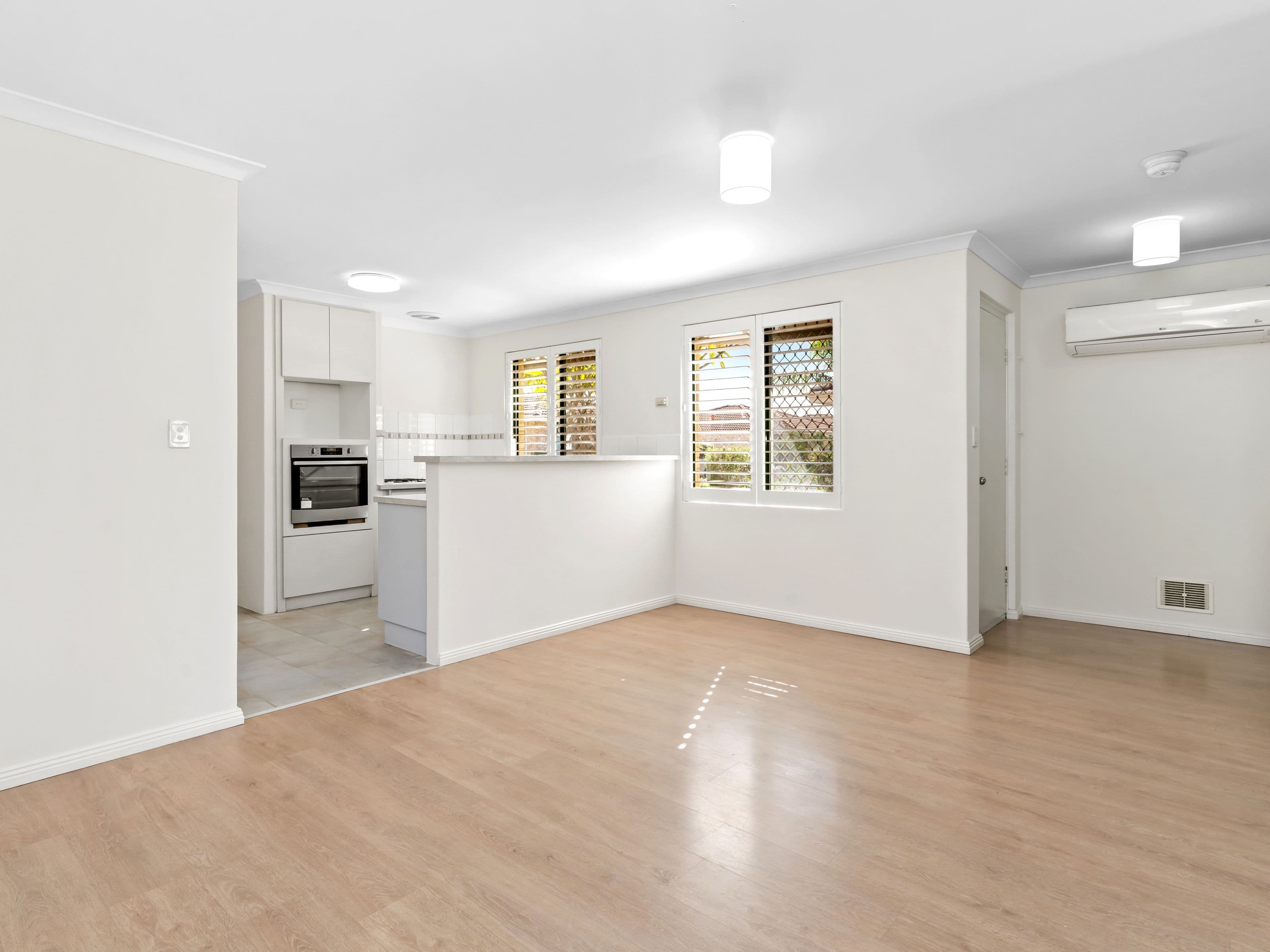 285-287 Wharf Street, Queens Park WA 6107, Queens Park - Thumbnail 6