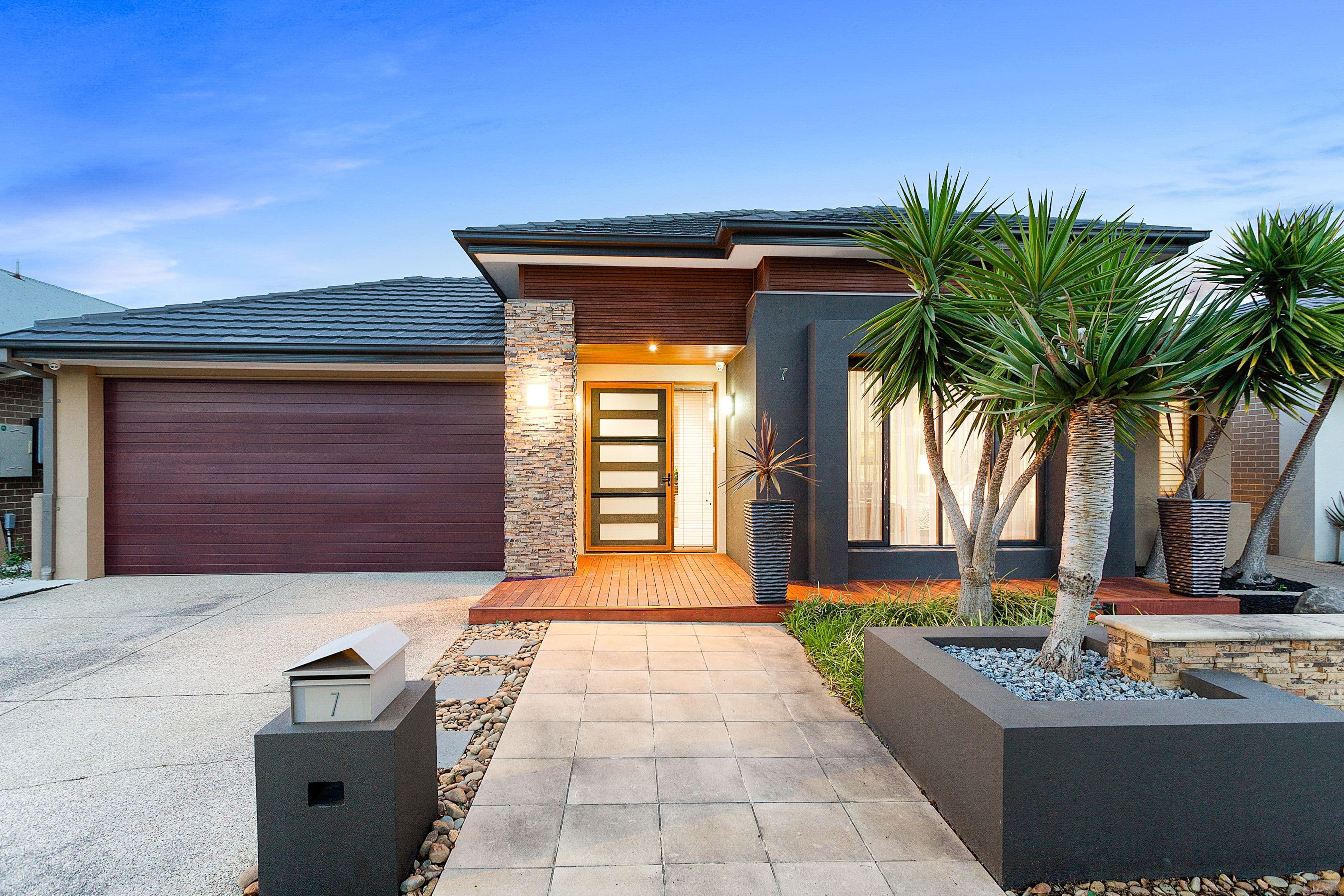 7 McCubbin Way, Mernda VIC 3754, Mernda - Image 1