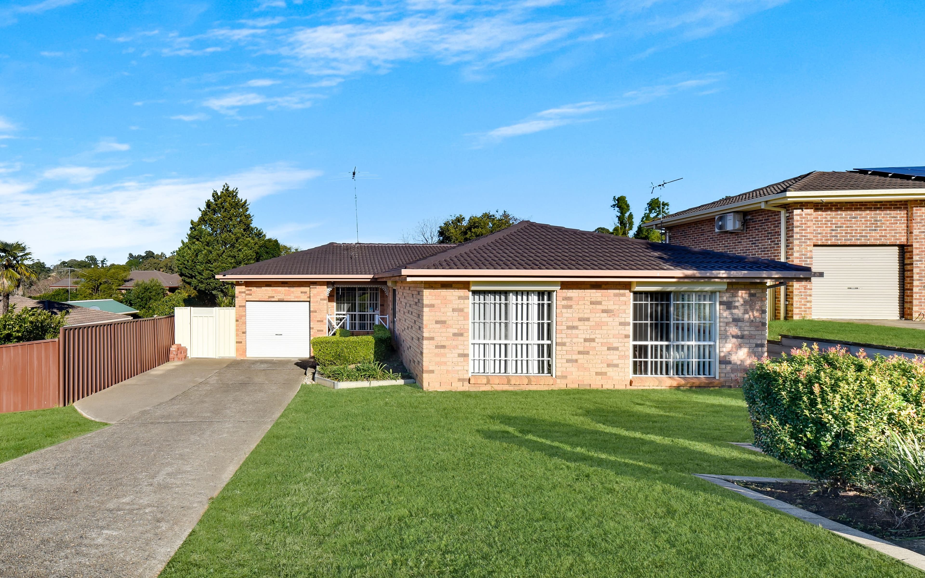 42 Aquamarine Drive, Eagle Vale NSW 2558, Eagle Vale - Thumbnail 2