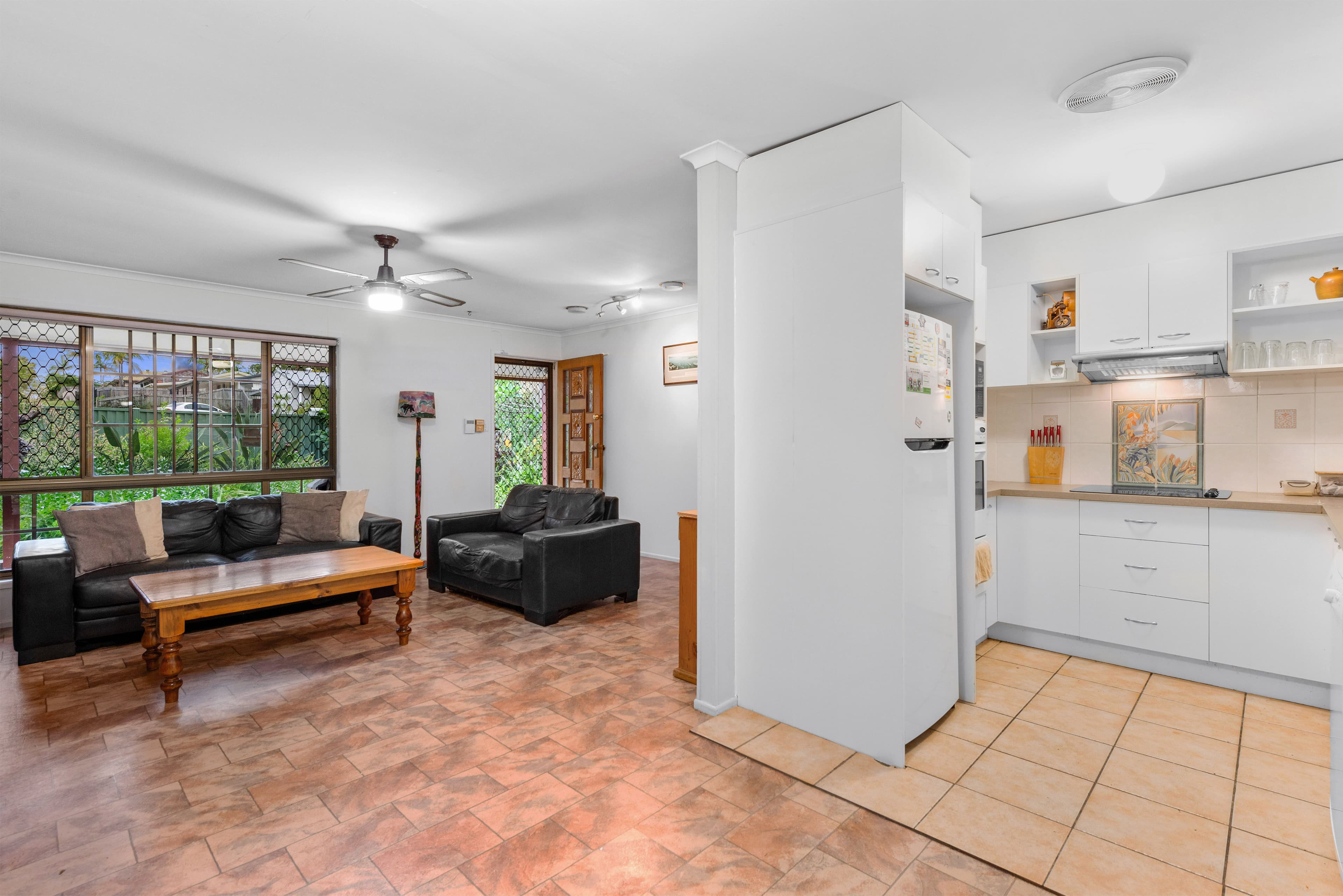 57 Anchusa Street, Kingston QLD 4114, Kingston - Thumbnail 8
