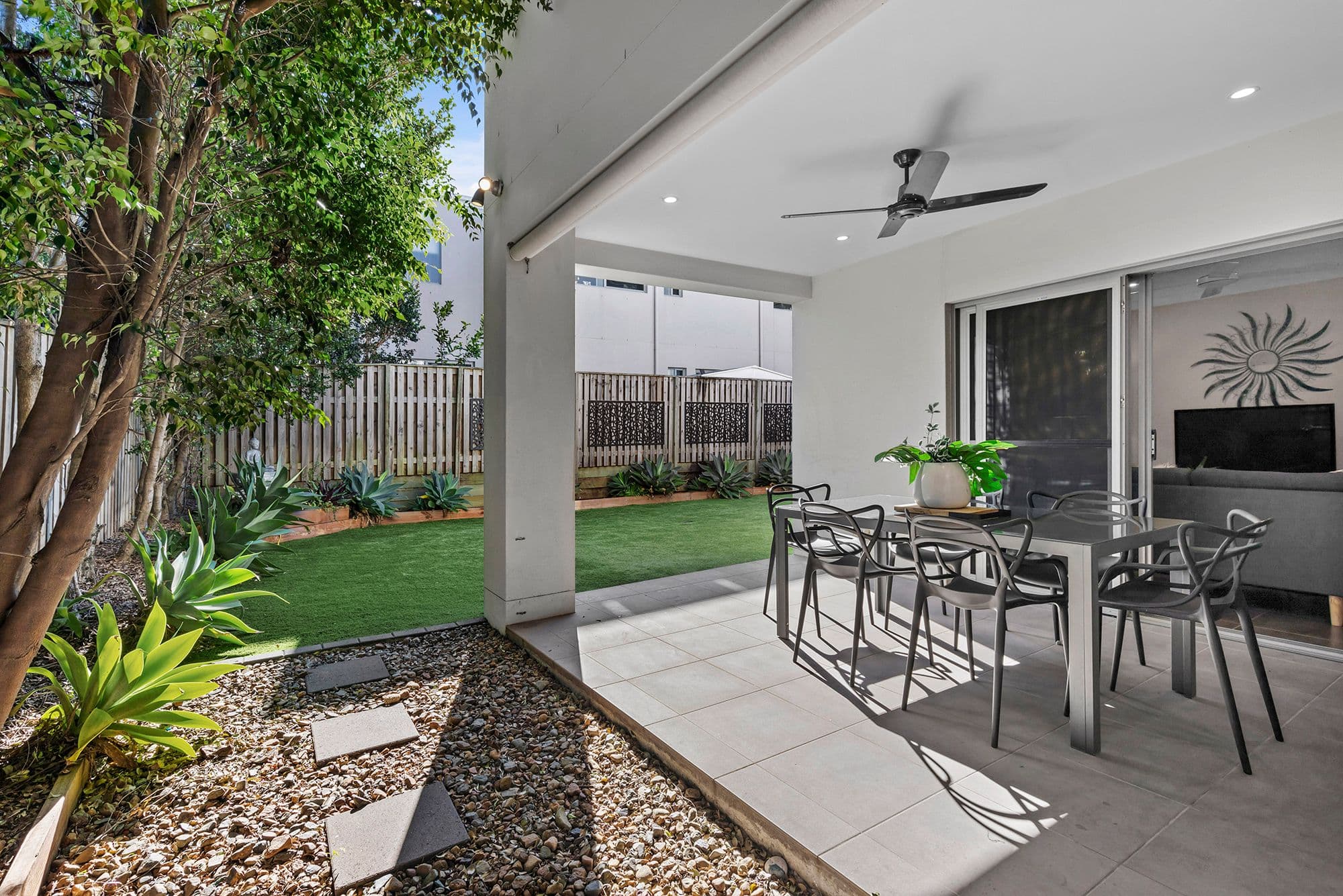64 Oyster Point Esplanade, Scarborough, Scarborough - Thumbnail 5