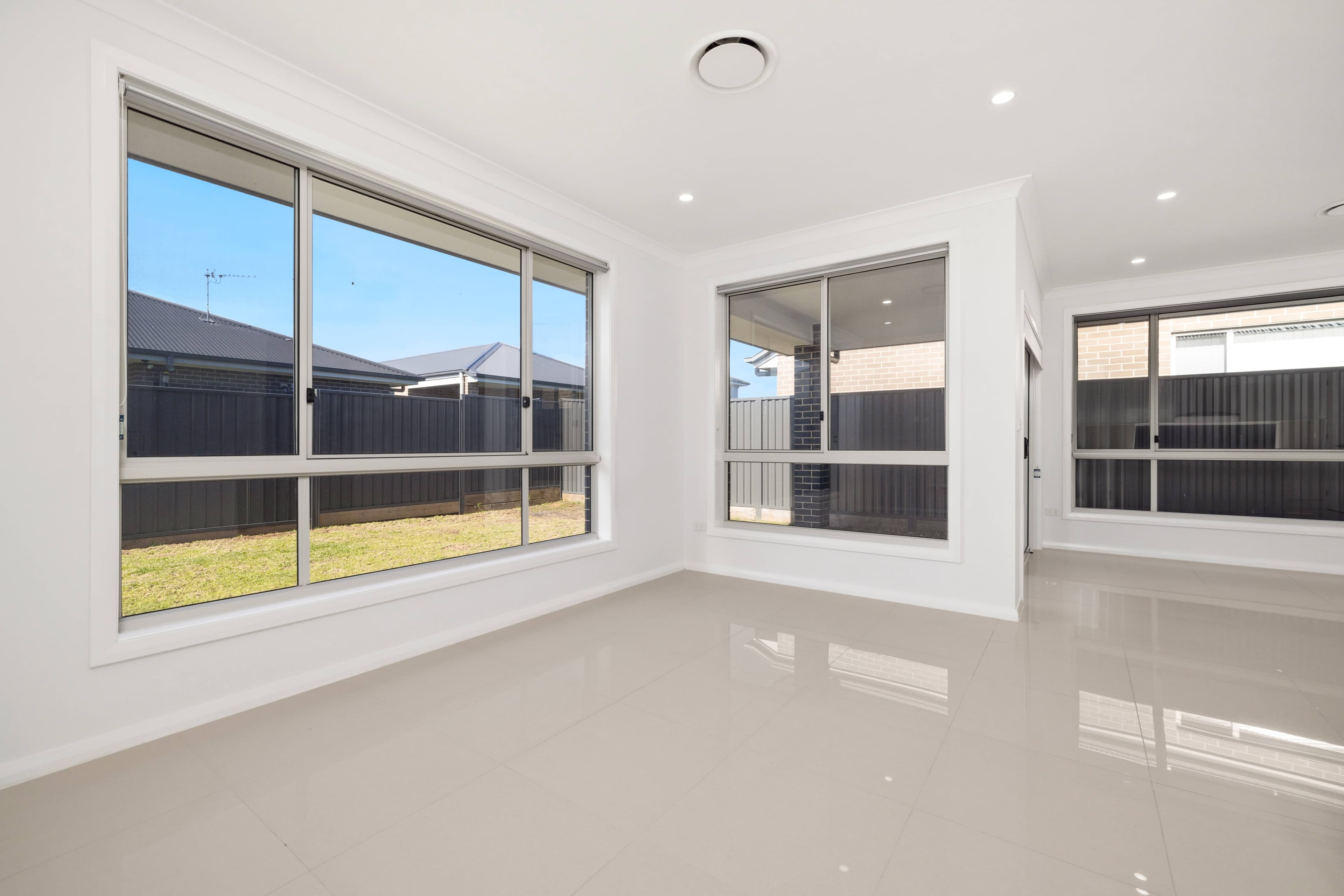 37 Waterglass Street, Spring Farm NSW 2570, Spring Farm - Thumbnail 4