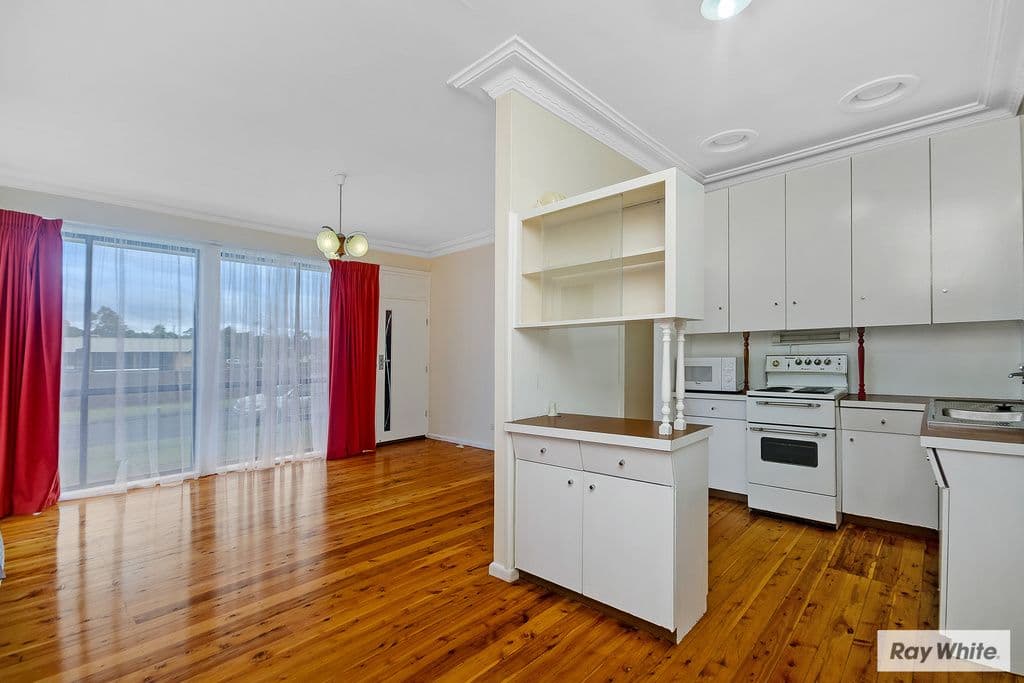 25 Craig Crescent, DAPTO NSW 2530, Dapto - Thumbnail 2