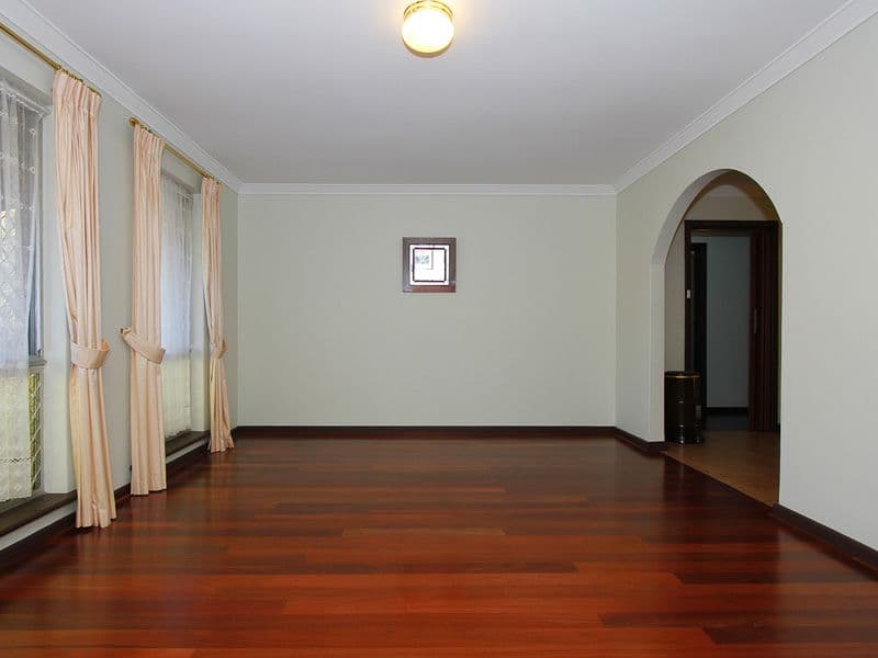 90 Leeds Street, DIANELLA WA 6059, Dianella - Thumbnail 2
