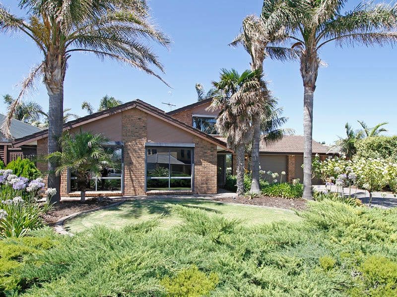 32 Elberry Close, MOANA SA 5169, Moana - Image 1