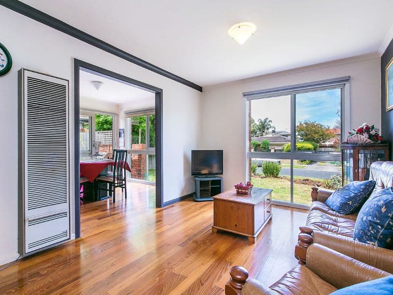 65 Jacks Avenue, DINGLEY VILLAGE VIC 3172, Dingley Village - Thumbnail 3