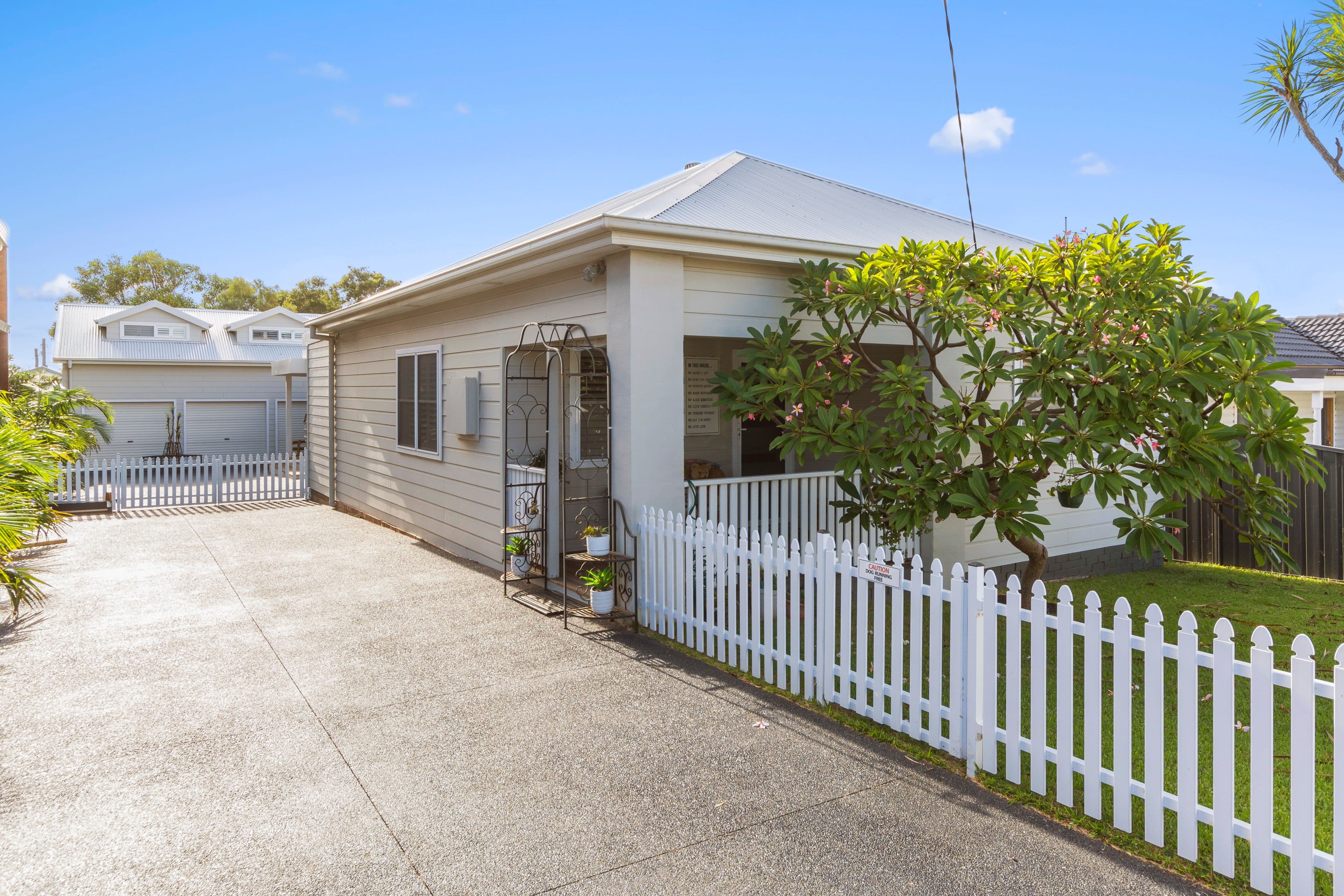12 Wentworth Street, Shellharbour NSW 2529, Shellharbour - Image 1