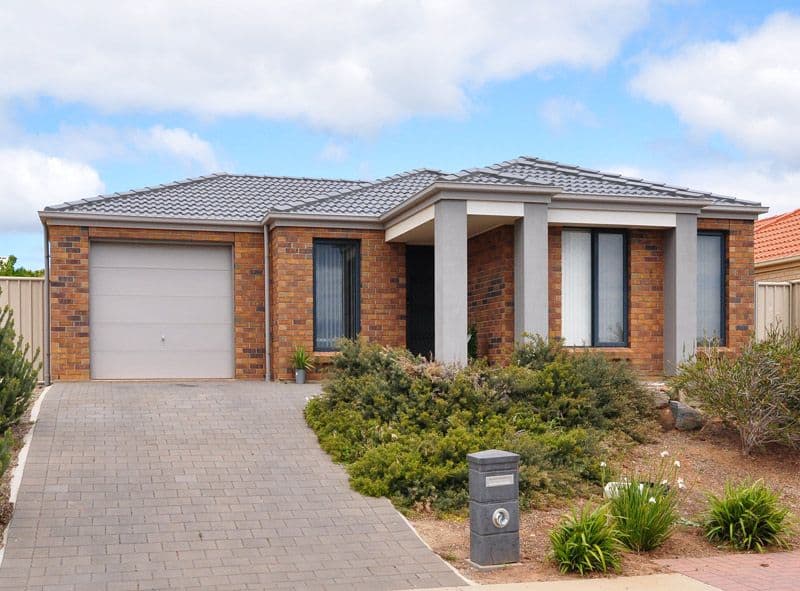 13 Caronia Cove, SELLICKS BEACH SA 5174, Sellicks Beach - Image 1