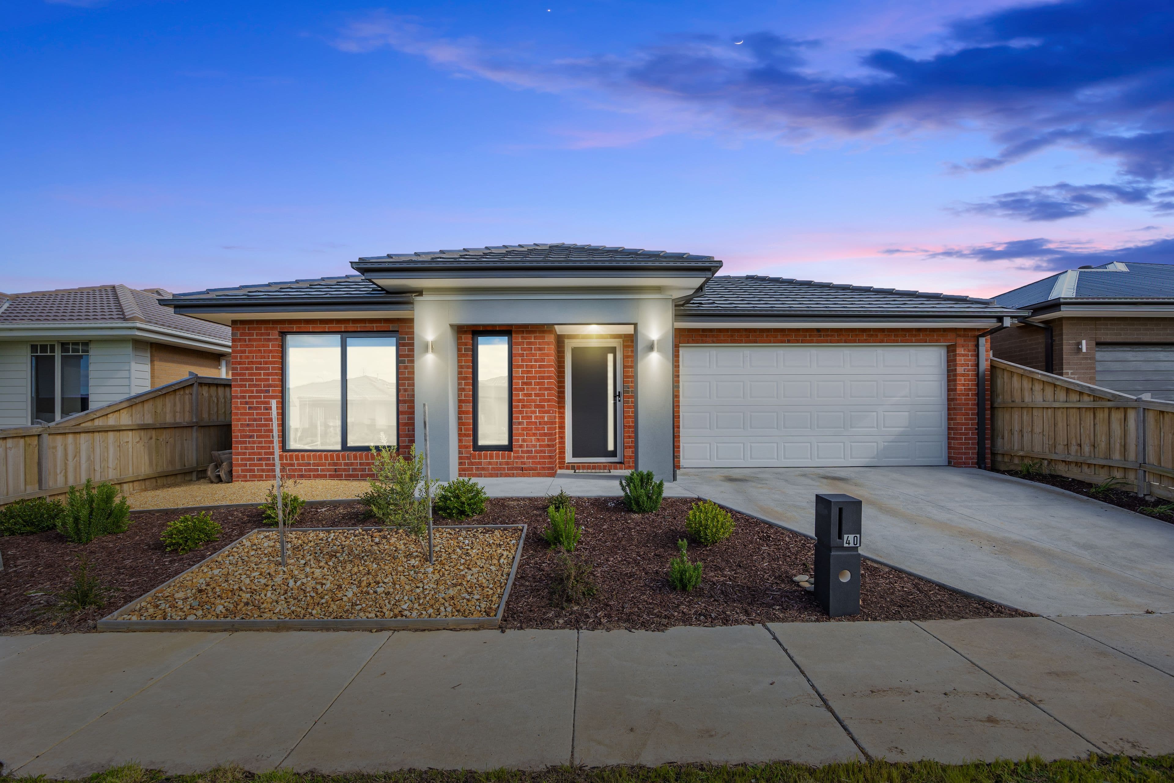 40 Carisbrook Crescent, WINTER VALLEY VIC 3358, Winter Valley - Image 1